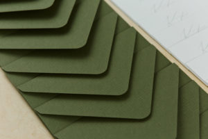 zaproszenia slubne papierowagruszka warszawa koperta c6 2 300x200 - koperta na zaproszenie slubne -
