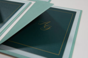 zaproszenia slubne papierowagruszka warszawa aleksandra grzegorz green 8 300x200 - 5X9B7735 -